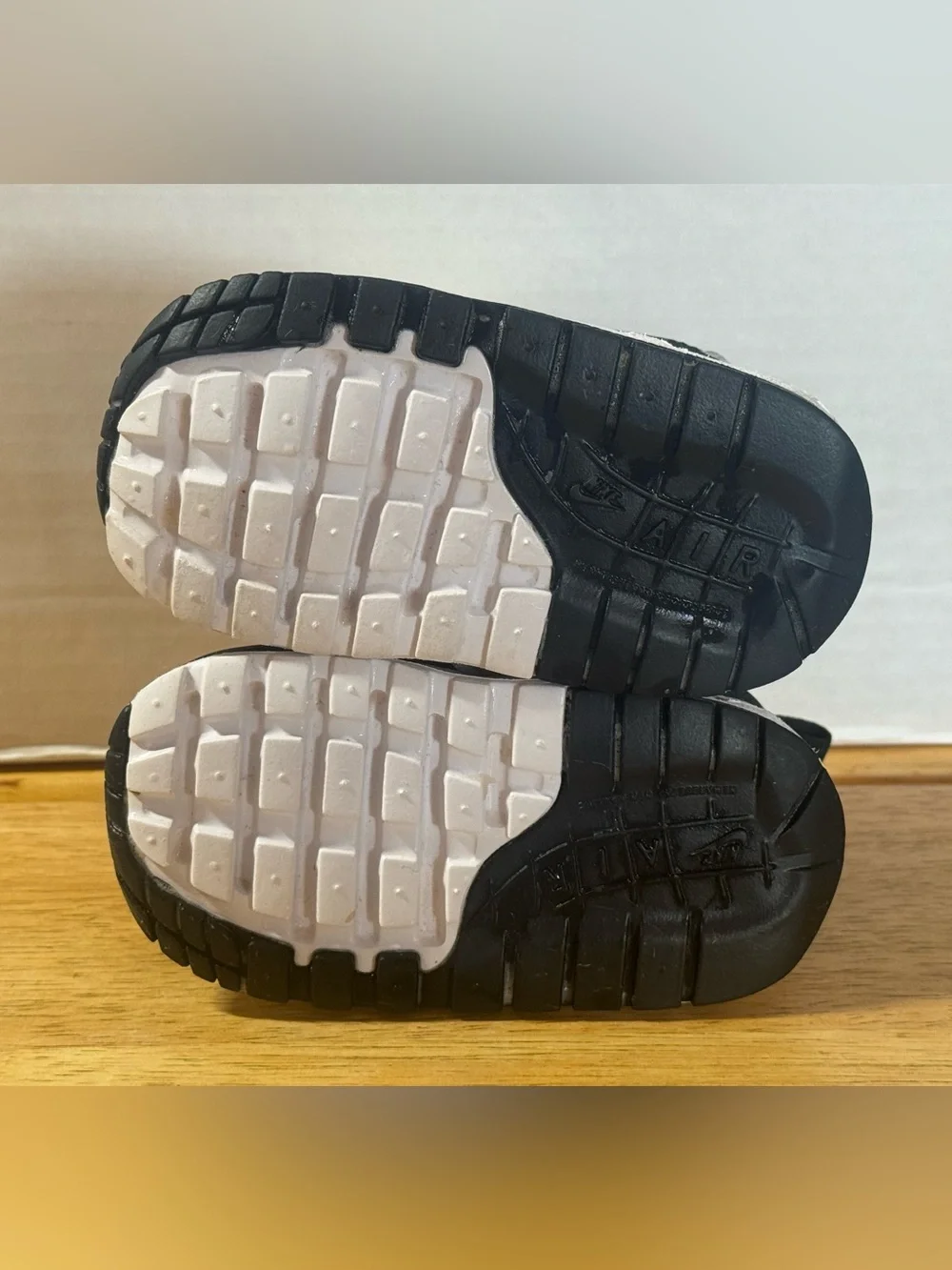 Nike Air Max 1 EasyOn Shoes DZ3309-106 Baby Toddler Size 4C White / Black